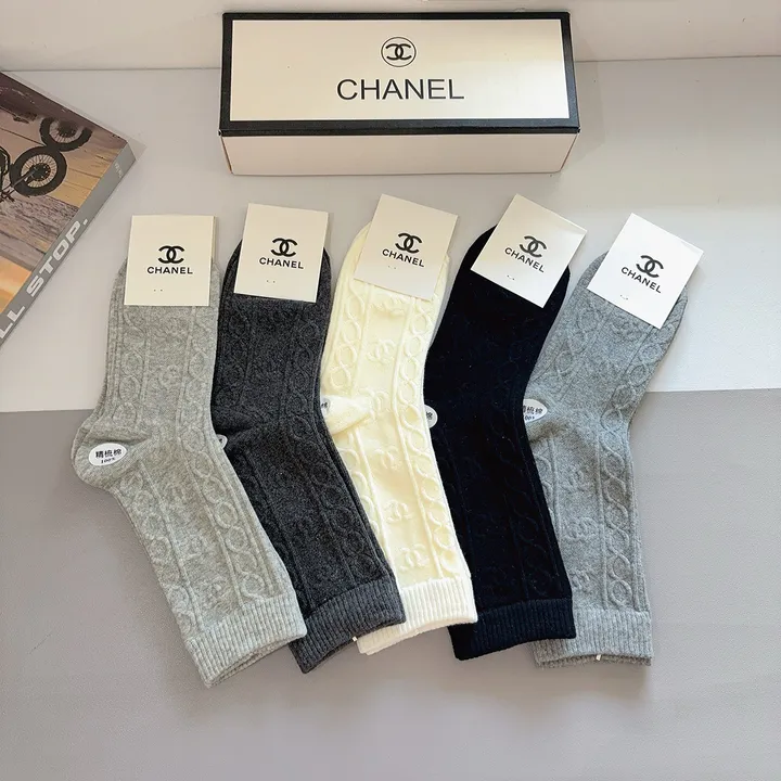 スーパーコピー シャネル 靴下