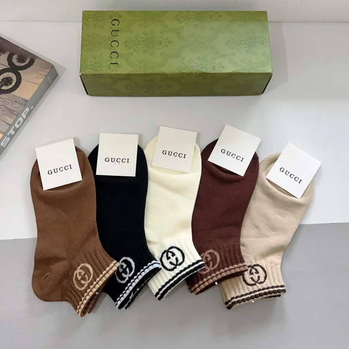 スーパーコピー グッチ 靴下
