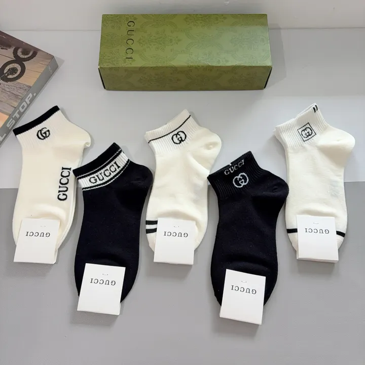 スーパーコピー グッチ 靴下