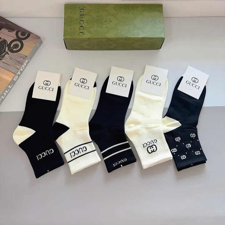 スーパーコピー グッチ 靴下