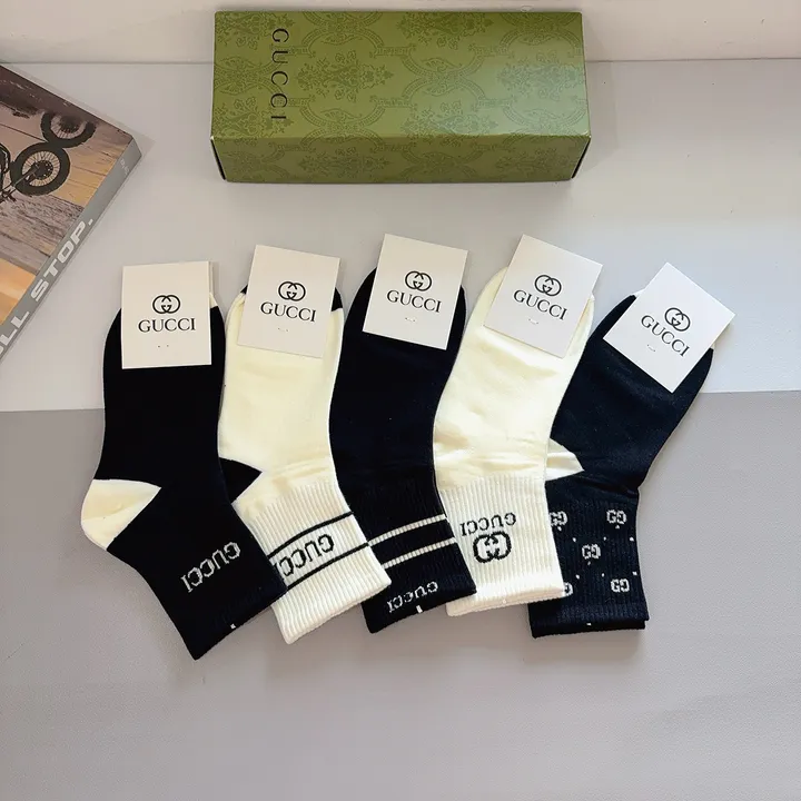 スーパーコピー グッチ 靴下