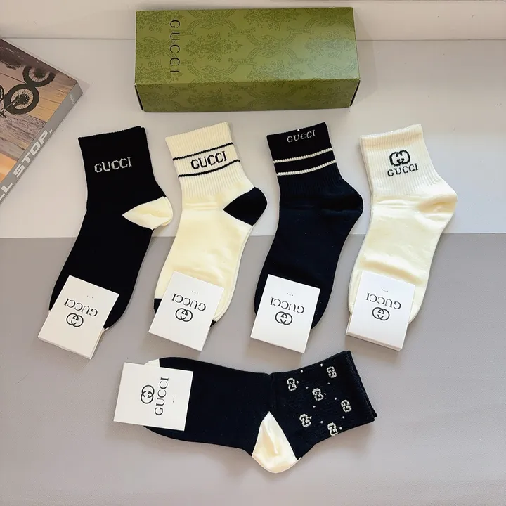 スーパーコピー グッチ 靴下
