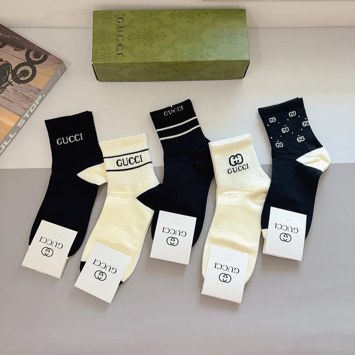 スーパーコピー グッチ 靴下