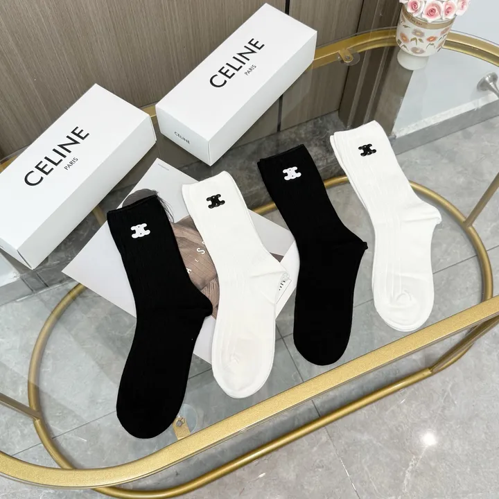 スーパーコピー ディオール 靴下