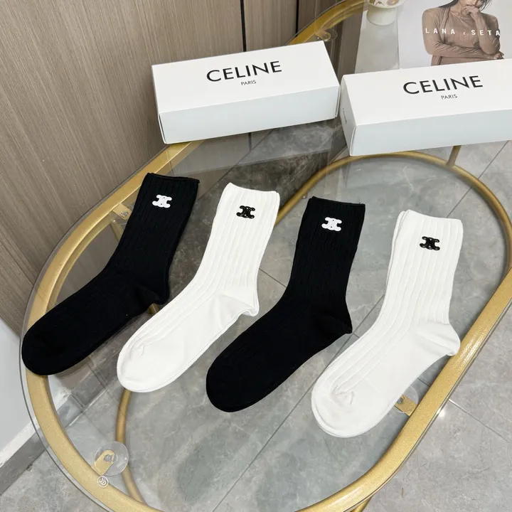 スーパーコピー ディオール 靴下