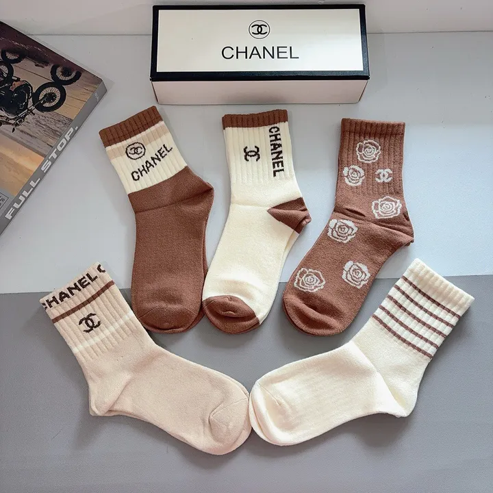 スーパーコピー シャネル 靴下