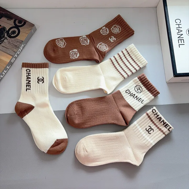 スーパーコピー シャネル 靴下
