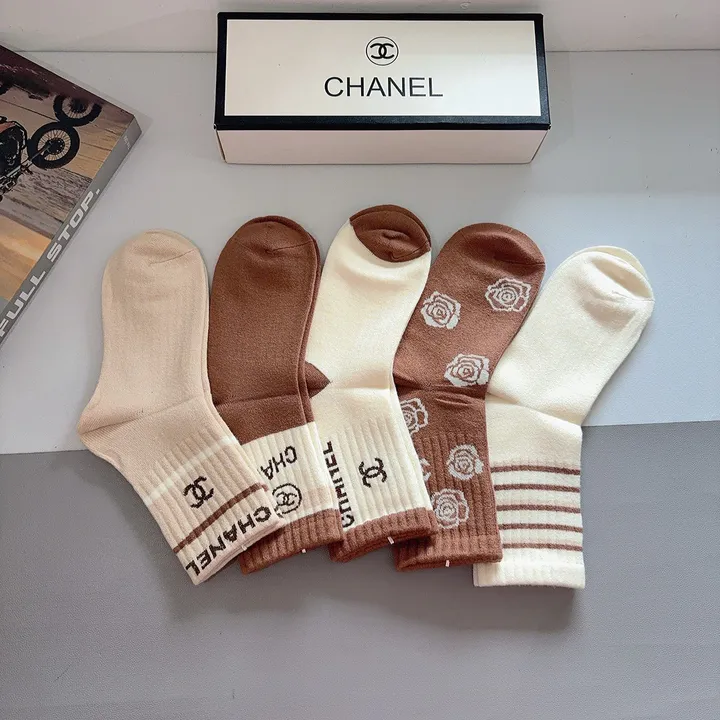 スーパーコピー シャネル 靴下