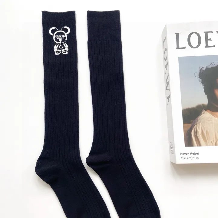 スーパーコピー バレンシアガ 靴下