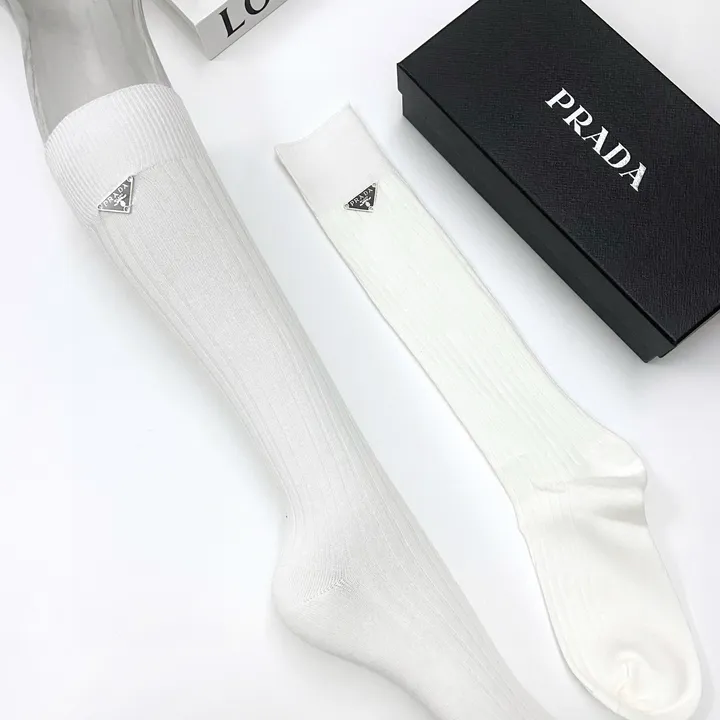 スーパーコピー バレンシアガ 靴下