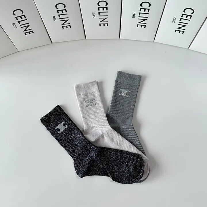 スーパーコピー ディオール 靴下