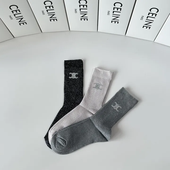 スーパーコピー ディオール 靴下