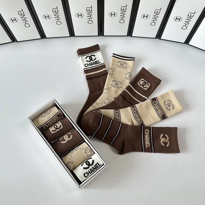 スーパーコピー シャネル 靴下