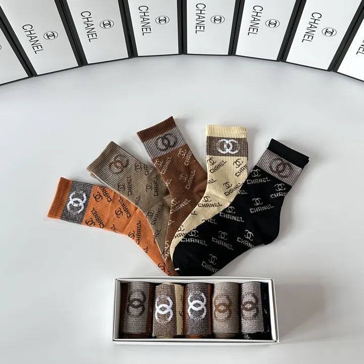 スーパーコピー シャネル 靴下