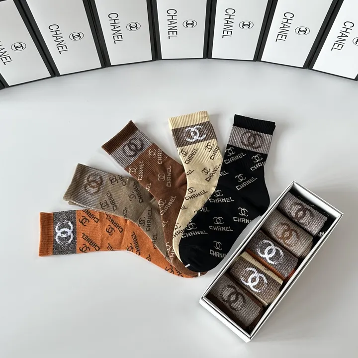 スーパーコピー シャネル 靴下