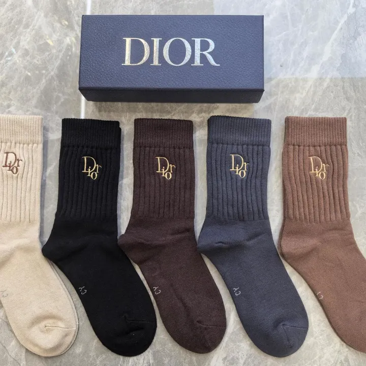スーパーコピー ディオール 靴下