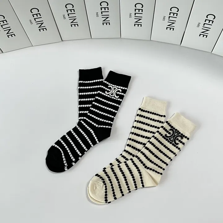 スーパーコピー ディオール 靴下