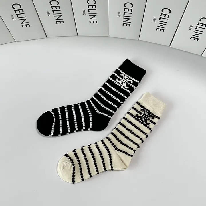 スーパーコピー ディオール 靴下