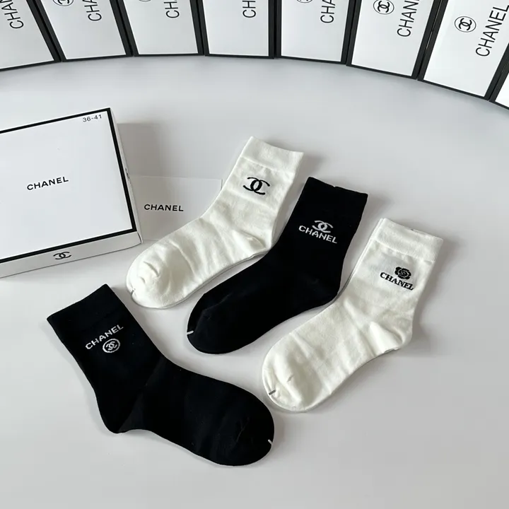 スーパーコピー シャネル 靴下
