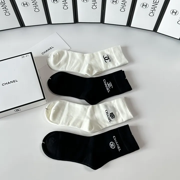 スーパーコピー シャネル 靴下