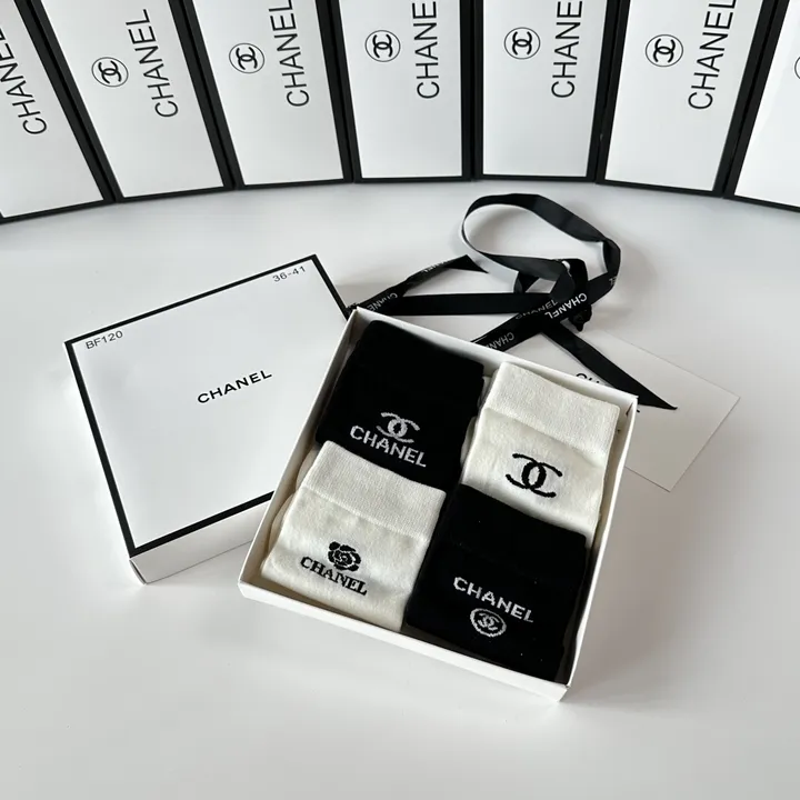 スーパーコピー シャネル 靴下