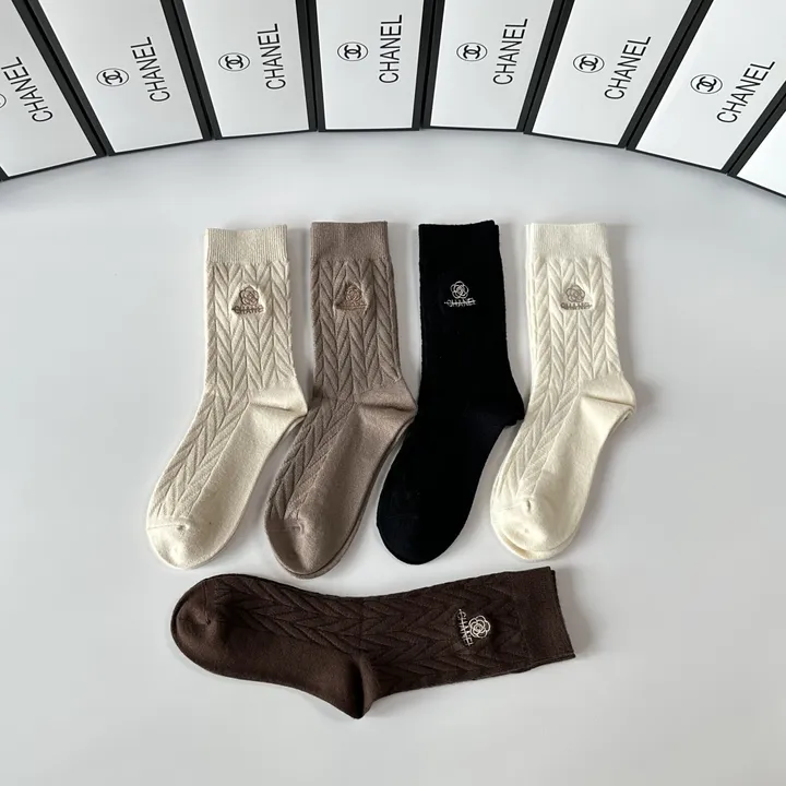 スーパーコピー シャネル 靴下