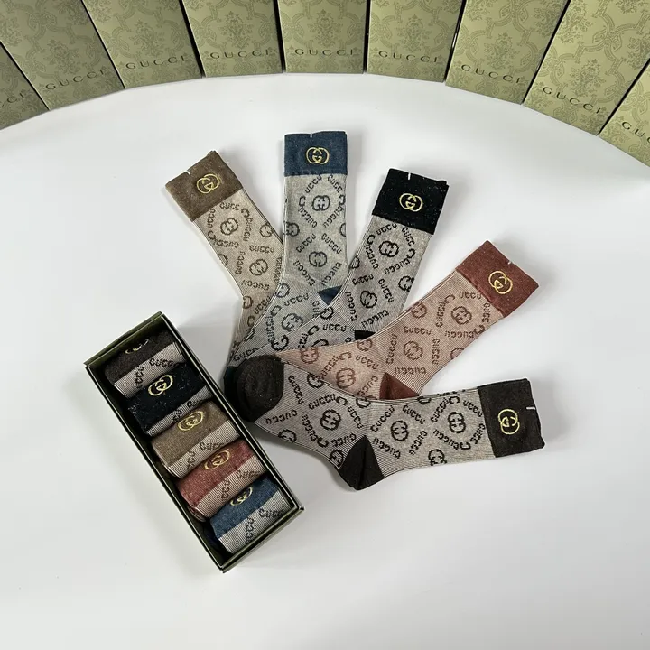 スーパーコピー グッチ 靴下