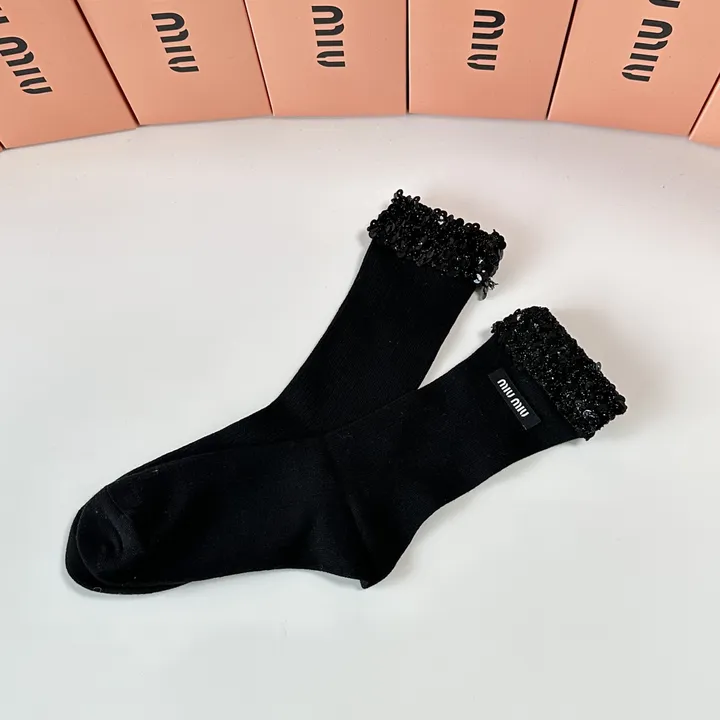 スーパーコピー ミュウミュウ 靴下