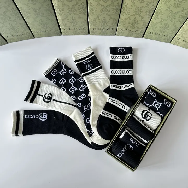 スーパーコピー グッチ 靴下