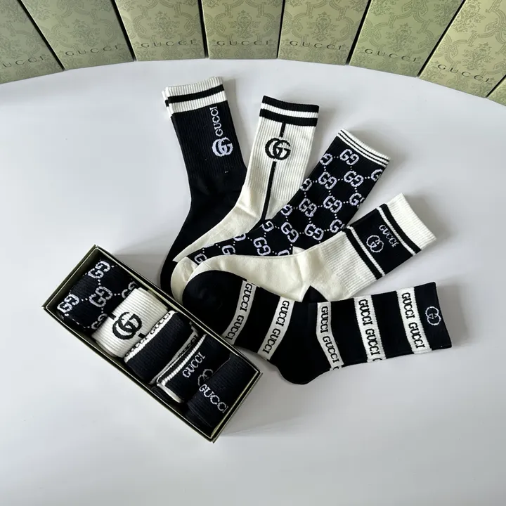 スーパーコピー グッチ 靴下