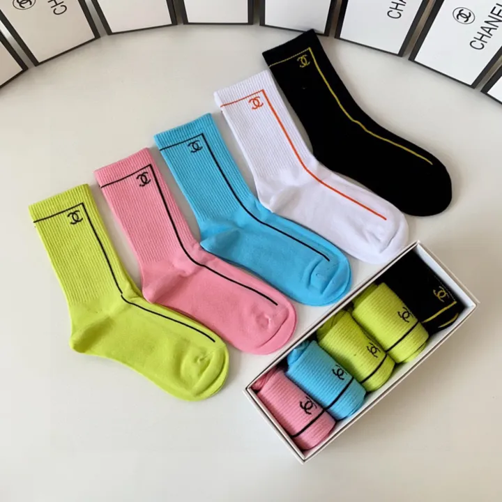 スーパーコピー シャネル 靴下