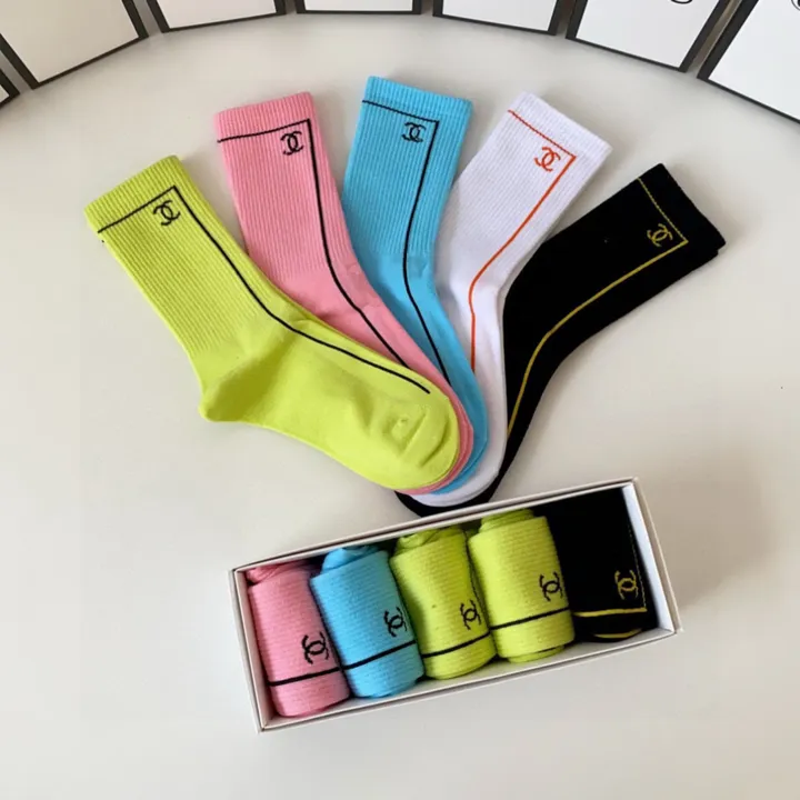 スーパーコピー シャネル 靴下