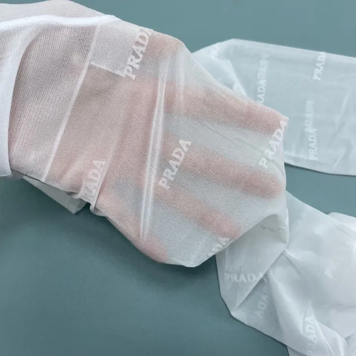 スーパーコピー プラダ 靴下