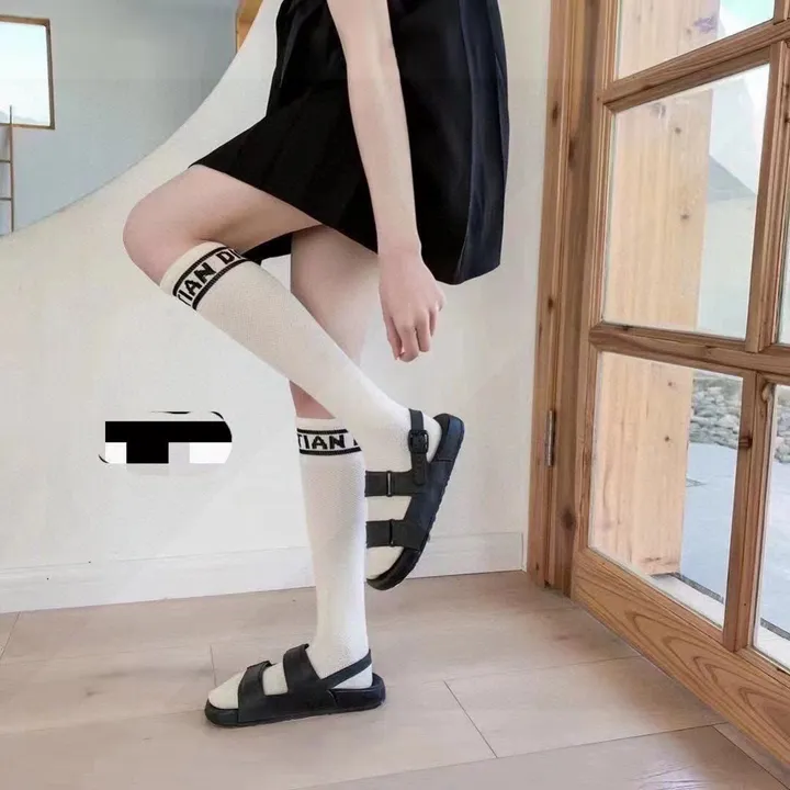 スーパーコピー ディオール 靴下