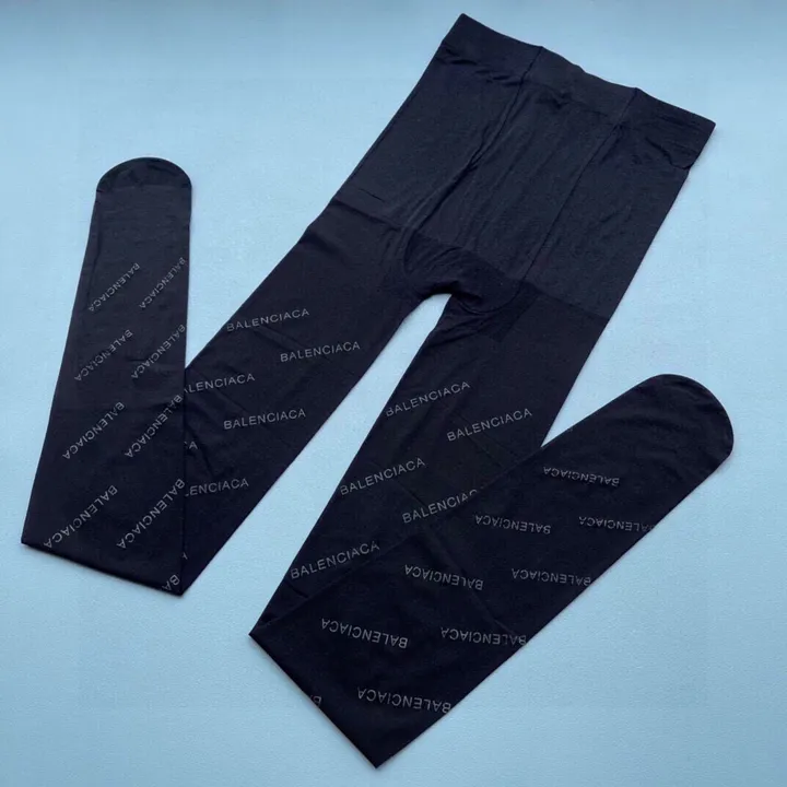 スーパーコピー バレンシアガ 靴下
