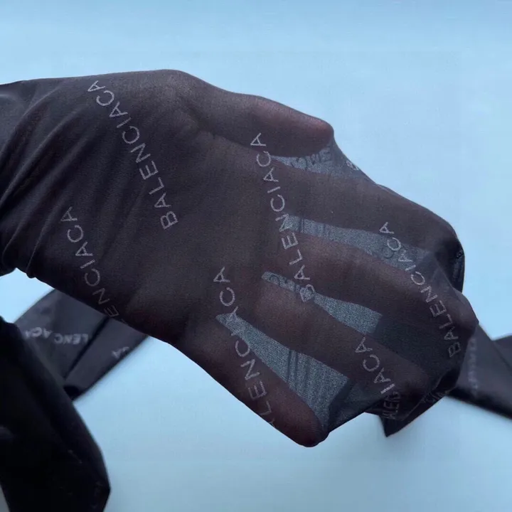 スーパーコピー バレンシアガ 靴下