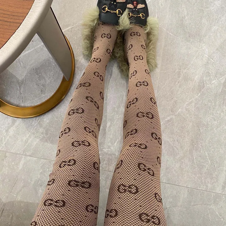 スーパーコピー グッチ 靴下