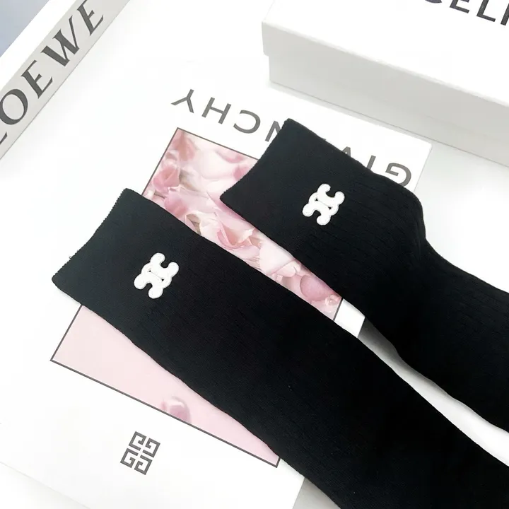 スーパーコピー セリーヌ 靴下