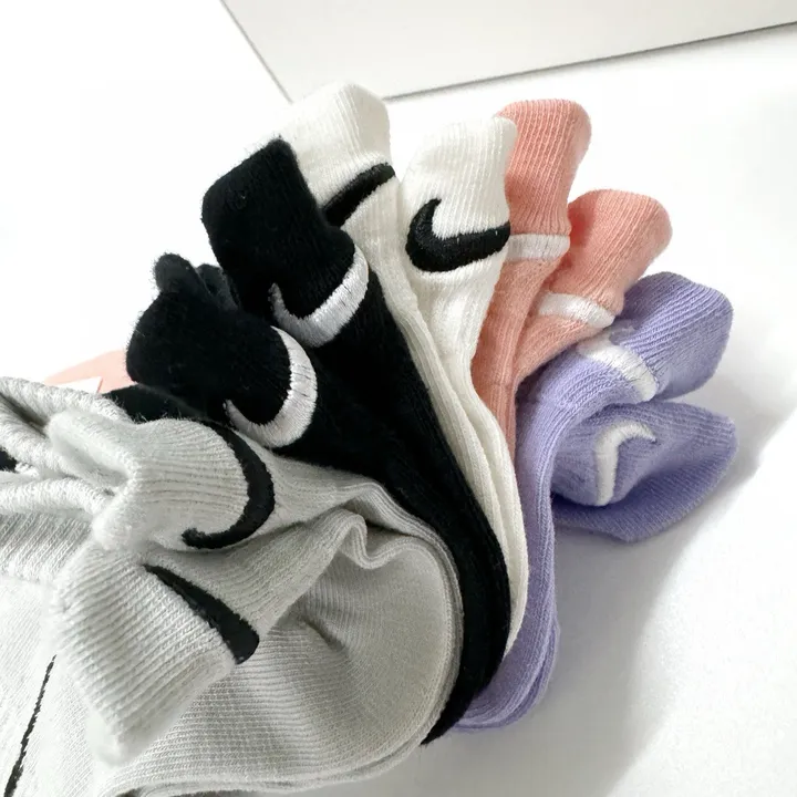 スーパーコピー ナイキ 靴下