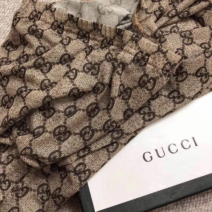 スーパーコピー グッチ 靴下