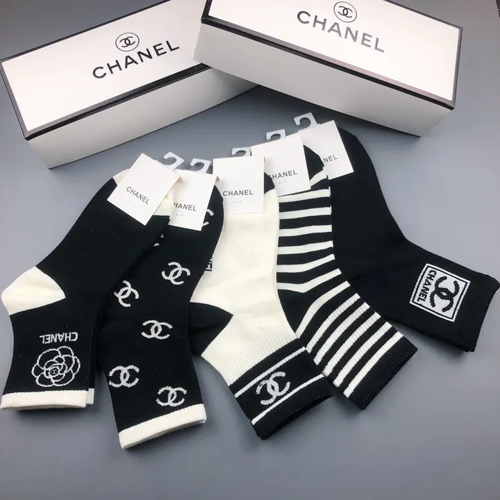 スーパーコピー シャネル 靴下