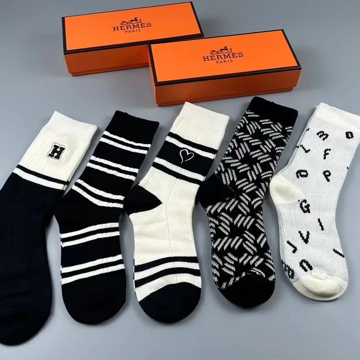 スーパーコピー シャネル 靴下