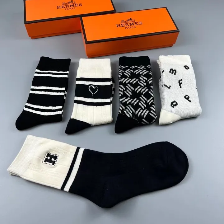 スーパーコピー シャネル 靴下