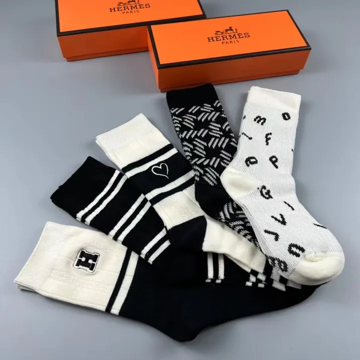 スーパーコピー シャネル 靴下