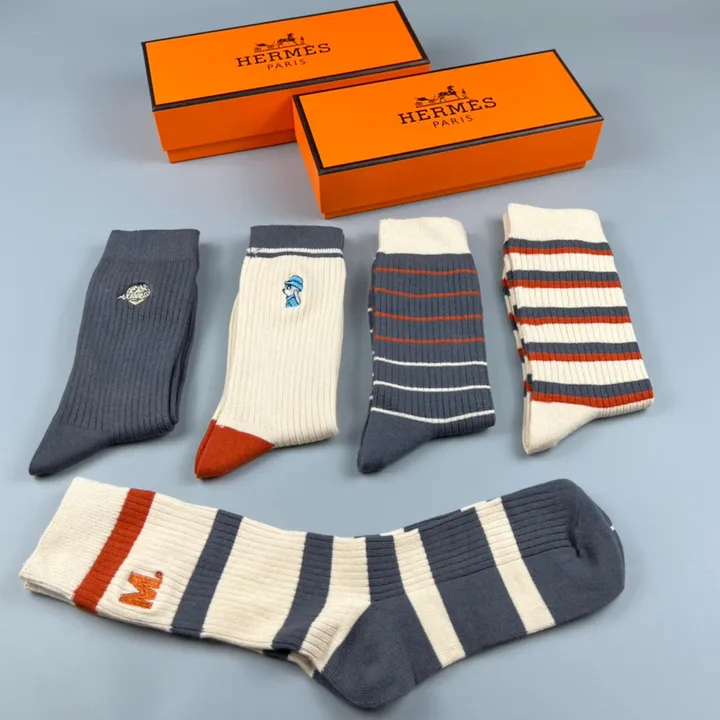 スーパーコピー シャネル 靴下