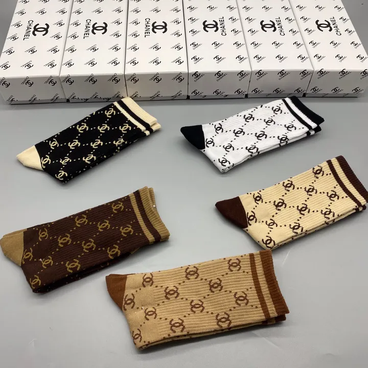 スーパーコピー シャネル 靴下