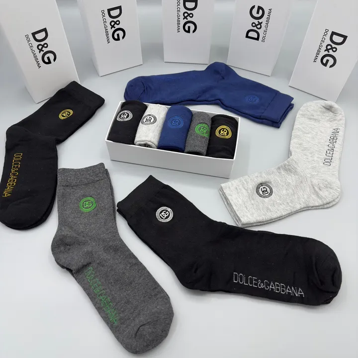 スーパーコピー ミュウミュウ 靴下