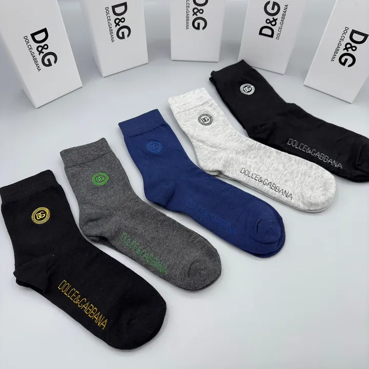 スーパーコピー ミュウミュウ 靴下