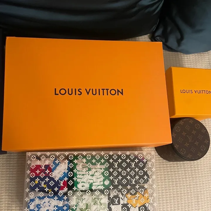 スーパーコピー ルイヴィトン 靴下