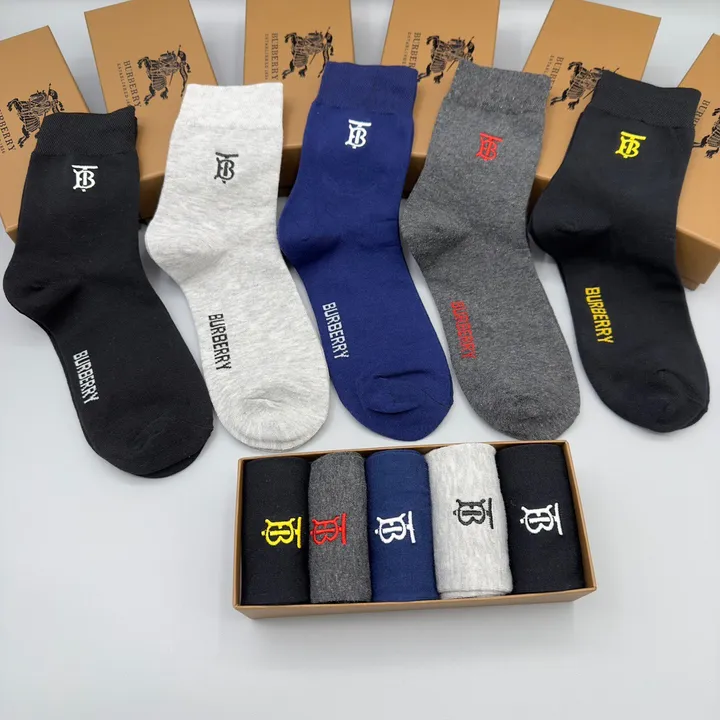 スーパーコピー バーバリー ス 靴下